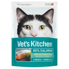 Vets Kitchen Ultra Fresh Cat Food Salmon 770g