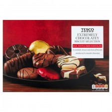 Tesco Extremely Chocolately Biscuit Selection Milk Dark and White Chocolate 400G